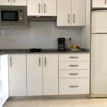 Holiday Apt Niza 10B Бенидорм Екстериор снимка