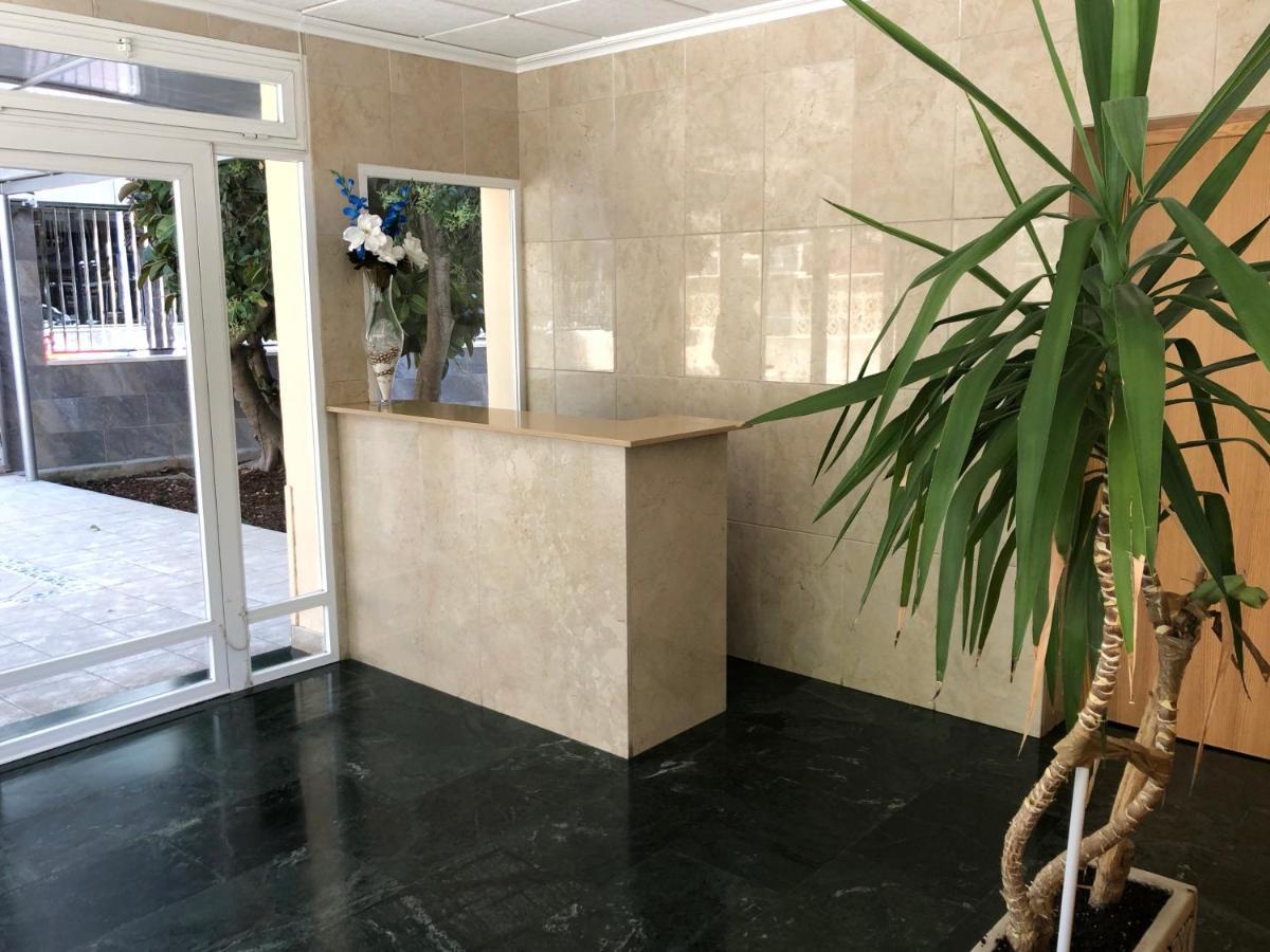 Holiday Apt Niza 10B Бенидорм Екстериор снимка